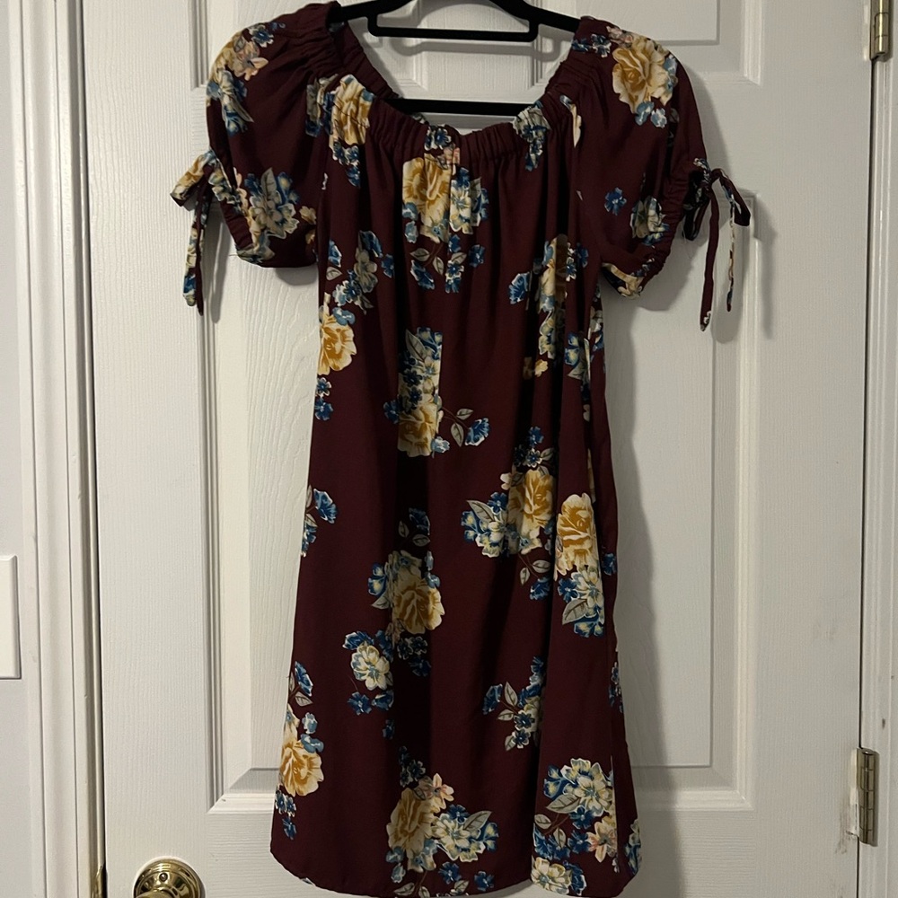 Xhilaration Maroon Off the Shoulder Puff Sleeve Sundress